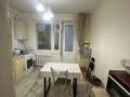 3-комнатная квартира · 70 м² · 3/5 этаж, Кунаева за 13.5 млн ₸ в Актобе, мкр. Курмыш — фото 2