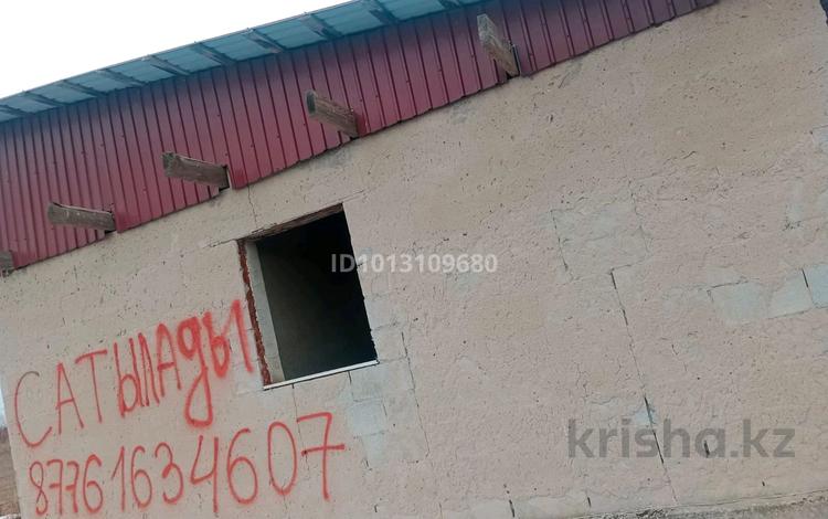 Отдельный дом · 3 комнаты · 46 м² · 8 сот., Солтанбай батыр 448 — С.о. Нуринский с.Нура за 7.3 млн ₸ — фото 2