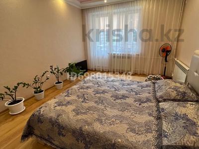 Продажа квартир в Западно-Казахстанской обл.: 3-комнатная квартира · 95 м² · 1/5 этаж, мкр Кунаева 71/2 — Рядом 44 школа за 48 млн 〒 3-комнатная квартира · 95 м² · 1/5 этаж, мкр Кунаева 71/2 — Рядом 44 школа за 48 млн 〒 в Уральске