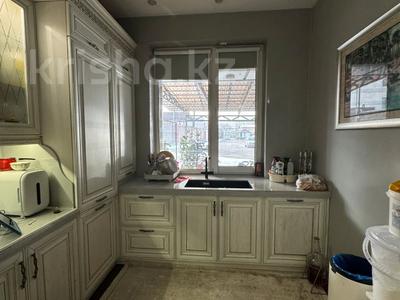 5-комнатная квартира · 215 м² · 1/3 этаж, Ракышева 14 за 130 млн 〒 в 