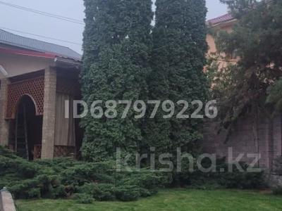 Отдельный дом · 5 комнат · 230 м², мкр Баганашыл за 1.4 млн 〒 в Алматы, Бостандыкский р-н