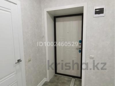 1-комнатная квартира · 45 м² · 9/9 этаж, Самал 72/3 — 37 школа, детский сад, супермаркет Алтындар, Пешеход, Спорт школа, аптека. за 130 000 〒 в Уральске