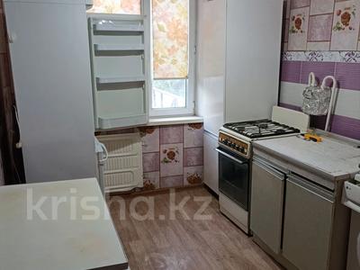 3-бөлмелі пәтер · 60 м² · 2/5 қабат, 7 мкр 22, бағасы: 100 000 ₸ в Таразе