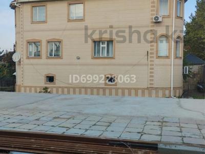 Жеке үй · 8 бөлме · 500 м² · 10 жүзд., Тараз ш/а 7 — За рынком Евразии, бағасы: 160 млн ₸ в Шымкенте, Аль-Фарабийский р-н