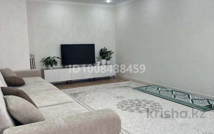4-комнатная квартира · 150 м² · 4/9 этаж, мкр. Алтын орда за 65 млн ₸ в Актобе — фото 14