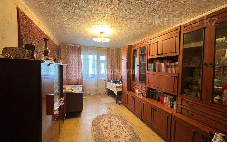 3-комнатная квартира · 63.1 м² · 4/5 этаж, Абая 49 — Курмангазы за 17 млн ₸ в Уральске, мкр Школьник — фото 5