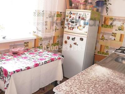 Продажа квартир в Западно-Казахстанской обл.: 2-комнатная квартира · 46 м² · 1/2 этаж, Железнодорожная 78 за 11 млн 〒 2-комнатная квартира · 46 м² · 1/2 этаж, Железнодорожная 78 за 11 млн 〒 в Аксае