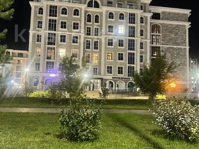 6-бөлмелі пәтер · 230 м² · 4/6 қабат, Акмешит 19, бағасы: 225 млн ₸ в Астане, Есильский р-н