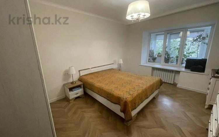 3-комнатная квартира, 69 м², 3/5 этаж помесячно, Сейфулина — Шевченко