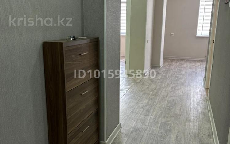 2-бөлмелі пәтер · 60 м² · 3/9 қабат, 17-ш/а. 46, бағасы: 200 000 ₸ в Актау, 17-й мкр — фото 2