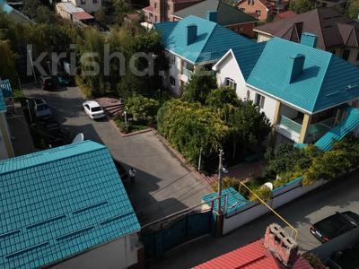 Аренда квартир в Алматы: 4-комнатная квартира · 120 м² · 2/2 этаж, мкр Таугуль-3 4б — Дауленова за 400 000 〒 4-комнатная квартира · 120 м² · 2/2 этаж, мкр Таугуль-3 4б — Дауленова за 400 000 〒 в Алматы, Ауэзовский р-н