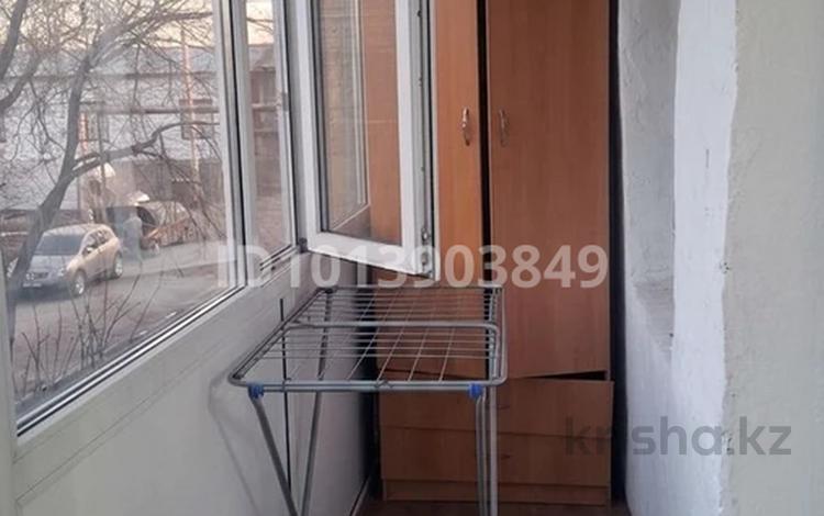 2-бөлмелі пәтер · 51 м² · 2/3 қабат, Михайловка ш/а., бағасы: 180 000 ₸ в Караганде, Казыбек би р-н — фото 2
