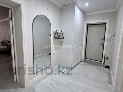2-комнатная квартира · 75 м² · 2/10 этаж, мкр Кунаева 52/2 — 6-мкрн Парк Қадыра Мырза Али ТРК Орал за 15 000 ₸ в Уральске