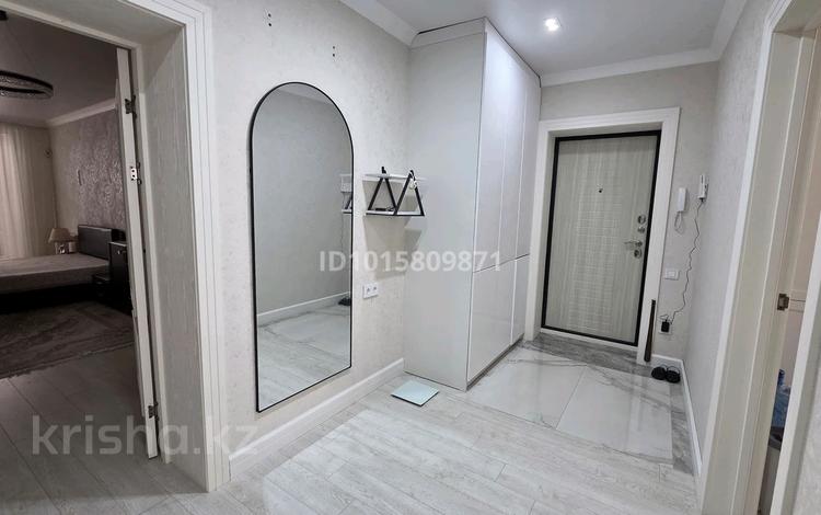 2-комнатная квартира · 75 м² · 2/10 этаж, мкр Кунаева 52/2 — 6-мкрн Парк Қадыра Мырза Али ТРК Орал за 15 000 ₸ в Уральске — фото 8
