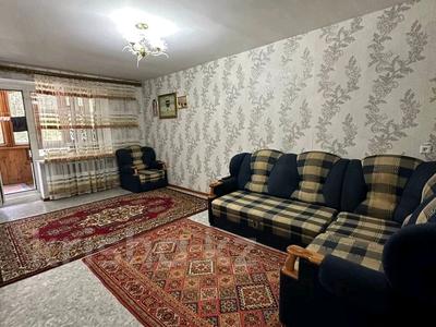 3-комнатная квартира, 104 м², 2/3 этаж, Курмангазы 108/1 за 27.5 млн 〒 в Уральске
