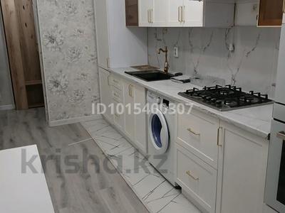 2-бөлмелі пәтер · 58 м² · 2/5 қабат, Улы Дала ш/а., 15 мкр 38, бағасы: 110 000 ₸ в Таразе, мкр Улы Дала