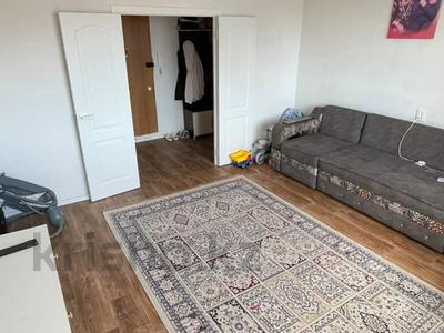 2-комнатная квартира · 60 м² · 5/6 этаж, Майкудук, Мкр Голубые пруды 5/4 за 180 000 ₸ в Караганде, Алихана Бокейханова р-н