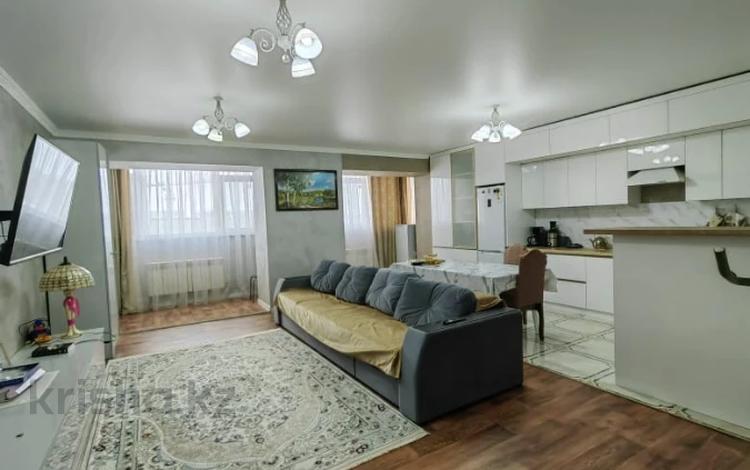 3-бөлмелі пәтер · 94 м² · 6/9 қабат, мкр. Алтын орда, Ораза татеулы, бағасы: 30 млн ₸ в Актобе — фото 2