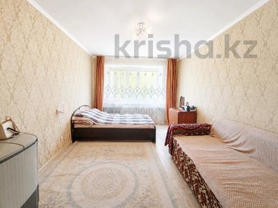 2-комнатная квартира · 45 м² · 1/5 этаж, Камзина 10 за 15.3 млн ₸ в Павлодаре