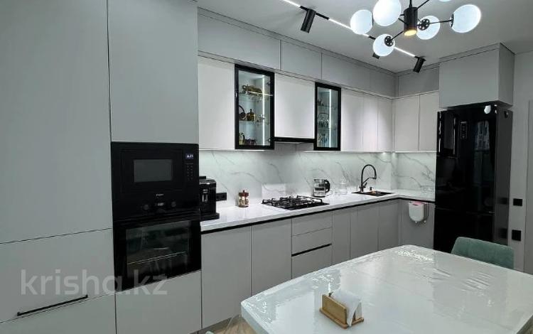 4-комнатная квартира · 163 м² · 1/5 этаж, мкр. Алтын орда за 75 млн ₸ в Актобе — фото 20