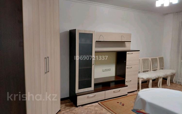 3-комнатная квартира · 60 м² · 2/5 этаж, Жумалиева — Жамбыла за 350 000 ₸ в Алматы, Алмалинский р-н — фото 30