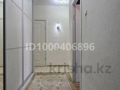 2-комнатная квартира · 65 м² · 6/9 этаж, мкр Жулдыз, Самал за 29.9 млн 〒 в Уральске