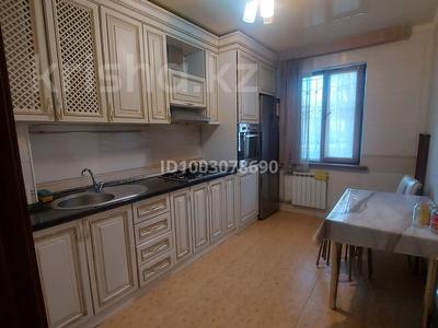 3-комнатная квартира · 79.4 м² · 1/9 этаж, мкр Аксай-1А 33 за 50 млн ₸ в Алматы, Ауэзовский р-н