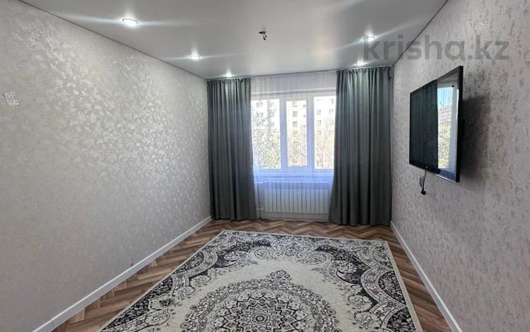 3-комнатная квартира · 70 м² · 4/9 этаж, мкр 12 25 за 23.5 млн ₸ в Актобе — фото 2