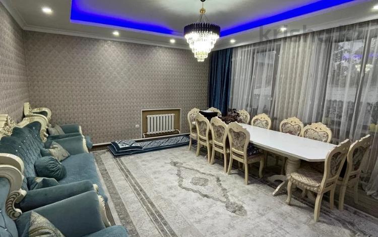 Жеке үй · 6 бөлме · 238 м² · 6 жүзд., Габбасова 76, бағасы: 74 млн ₸ в Семее — фото 2