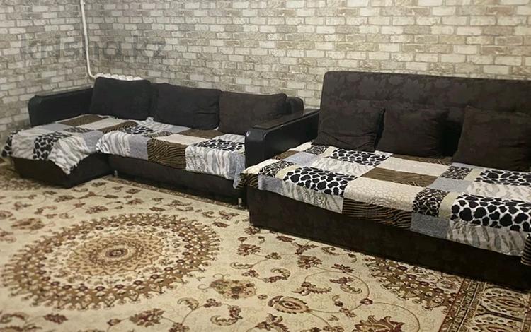 3-комнатная квартира · 60 м² · 3/4 этаж, проспект Б.Момышулы 9 за 25 млн ₸ в Шымкенте, Аль-Фарабийский р-н — фото 2