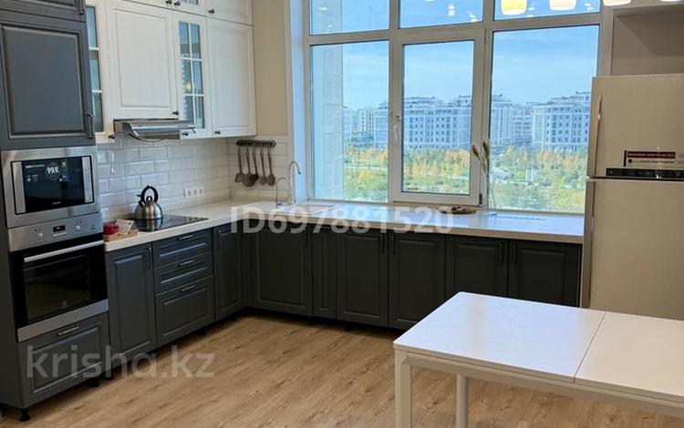 4-комнатная квартира · 178 м² · 6/9 этаж, Улы Дала 34a за 650 000 ₸ в Астане, Есильский р-н — фото 2