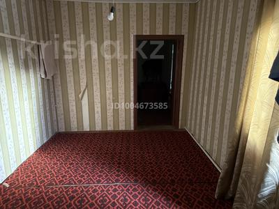 Жеке үй · 3 бөлме · 40 м² · 0.8 сот., мкр Самал-1 13 — Самал базар, бағасы: 130 000 〒 в Шымкенте, Абайский р-н