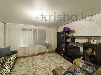 1-комнатная квартира · 41 м² · 1/5 этаж, мкр Юго-Восток, Мкр Юго-Восток, мкр Степной 2 3 — Шахтёров- Корзина Проспект за 13 млн ₸ в Караганде, Казыбек би р-н