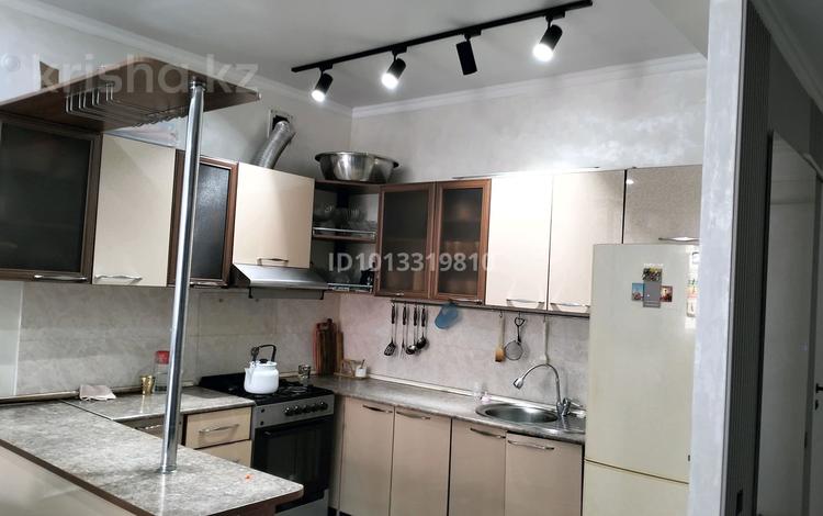 3-комнатная квартира · 90 м² · 2/7 этаж, ЖК Атшабар 17/2 — Каспий банк. Ул Толе би. Клиника Жүрек за 37 млн ₸ в Таразе — фото 2