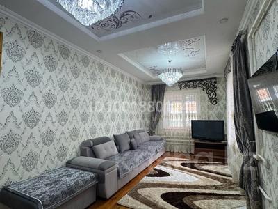 Продажа домов и дачи в Шымкенте: Отдельный дом · 6 комнат · 300 м² · 8 сот., мкр Самал-2, Сеитова 95 — 77 школа за 58 млн 〒 Отдельный дом · 6 комнат · 300 м² · 8 сот., мкр Самал-2, Сеитова 95 — 77 школа за 58 млн 〒 в Шымкенте, Абайский р-н