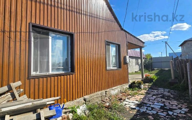 Жеке үй · 3 бөлме · 64 м² · 3 жүзд., Восточный левый 275 А, бағасы: 25 млн ₸ в Семее — фото 2