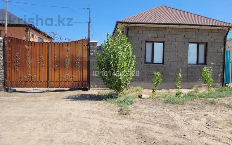 Отдельный дом · 3 комнаты · 70 м² · 2 сот., Аширбеков 156 за 150 000 ₸ в  — фото 2