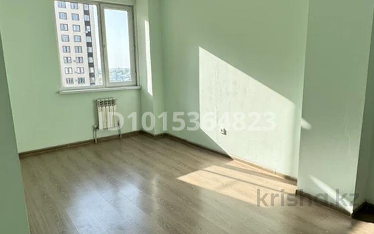 3-комнатная квартира · 74.2 м² · 3/9 этаж, мкр Шымсити 50 за 160 000 ₸ в Шымкенте, Абайский р-н — фото 2