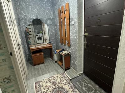 2-комнатная квартира, 52 м², 3/5 этаж помесячно, Север 17 за 130 000 〒 в Шымкенте
