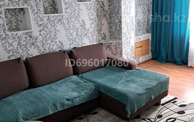 3-комнатная квартира · 56 м² · 4/4 этаж, 6-й мкр 25 за 12.5 млн ₸ в Актау — фото 2