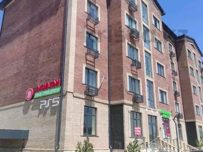 2-комнатная квартира · 65 м² · 5/5 этаж, мкр Нуртас, Мкрн. Нуртас, ул. Акбота 4377/5 — Напротив ясли-сад 61 за 200 000 ₸ в Шымкенте, Каратауский р-н