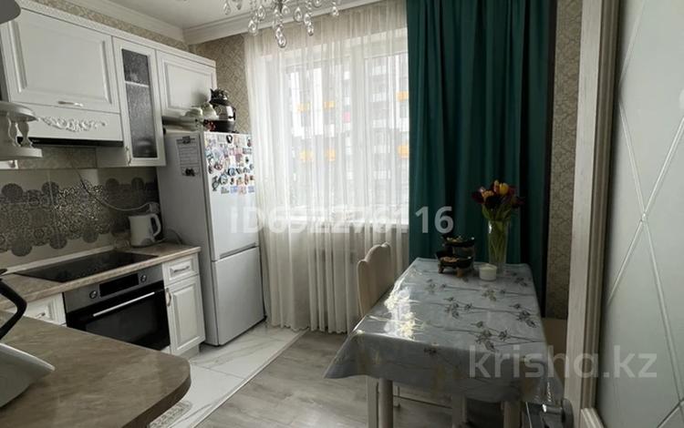 2-комнатная квартира, 55 м², 2/10 этаж, Аль- Фараби 30/3 за 29 млн 〒 в Астане, Есильский р-н — фото 3