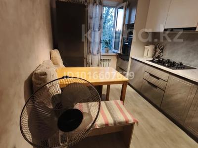 4-комнатная квартира · 77 м² · 5/5 этаж, мкр Коктем-3 — ул. Байзакова, угол ул. Сатпаева за 700 000 ₸ в Алматы, Бостандыкский р-н