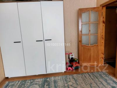 1-комнатная квартира · 30.8 м² · 1/5 этаж, Майкудук, Майкудук, мкр Восток-2 6 за 10 млн 〒 в Караганде, Алихана Бокейханова р-н