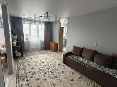 2-комнатная квартира · 46 м² · 5/5 этаж, Майкудук, 12й микрорайон за 9.4 млн ₸ в Караганде, Алихана Бокейханова р-н