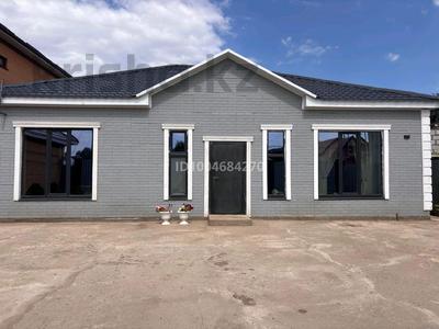 Отдельный дом · 4 комнаты · 128.8 м² · 4 сот., Гребнева 21 — Район Депо за 40 млн 〒 в Уральске