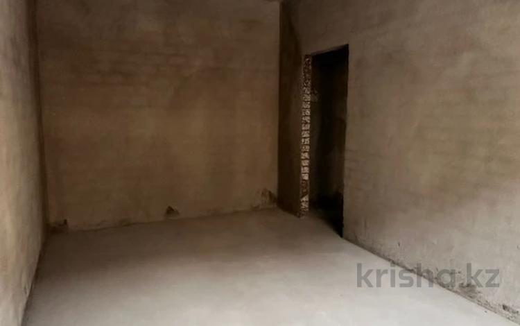 1-бөлмелі пәтер · 46 м² · 1/9 қабат, мкр. Алтын орда, бағасы: 17.8 млн ₸ в Актобе — фото 2