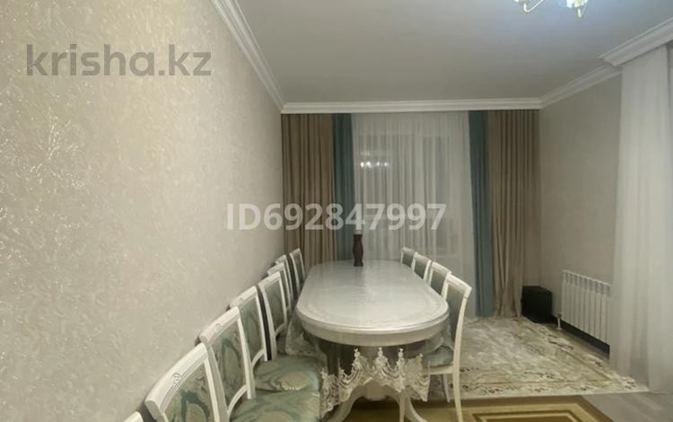 3-комнатная квартира, 77 м², 17/24 этаж, Сафуан Шаймерденова 8 за 33.5 млн 〒 в Астане, Алматы р-н — фото 2