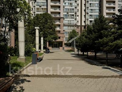 5-бөлмелі пәтер · 190 м² · 1/21 қабат, Аскарова 8 — Парк первого президента, бағасы: 1.6 млн ₸ в Алматы, Ауэзовский р-н