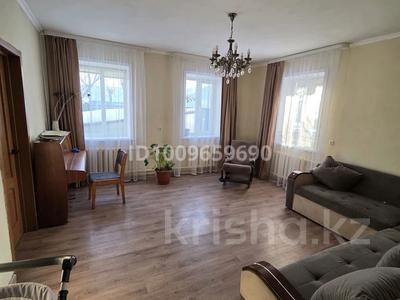 Жеке үй · 5 бөлме · 149 м² · 8.5 жүзд., Узенка 86 — ул Саранская д86, бағасы: 18 млн ₸ в Караганде, Алихана Бокейханова р-н